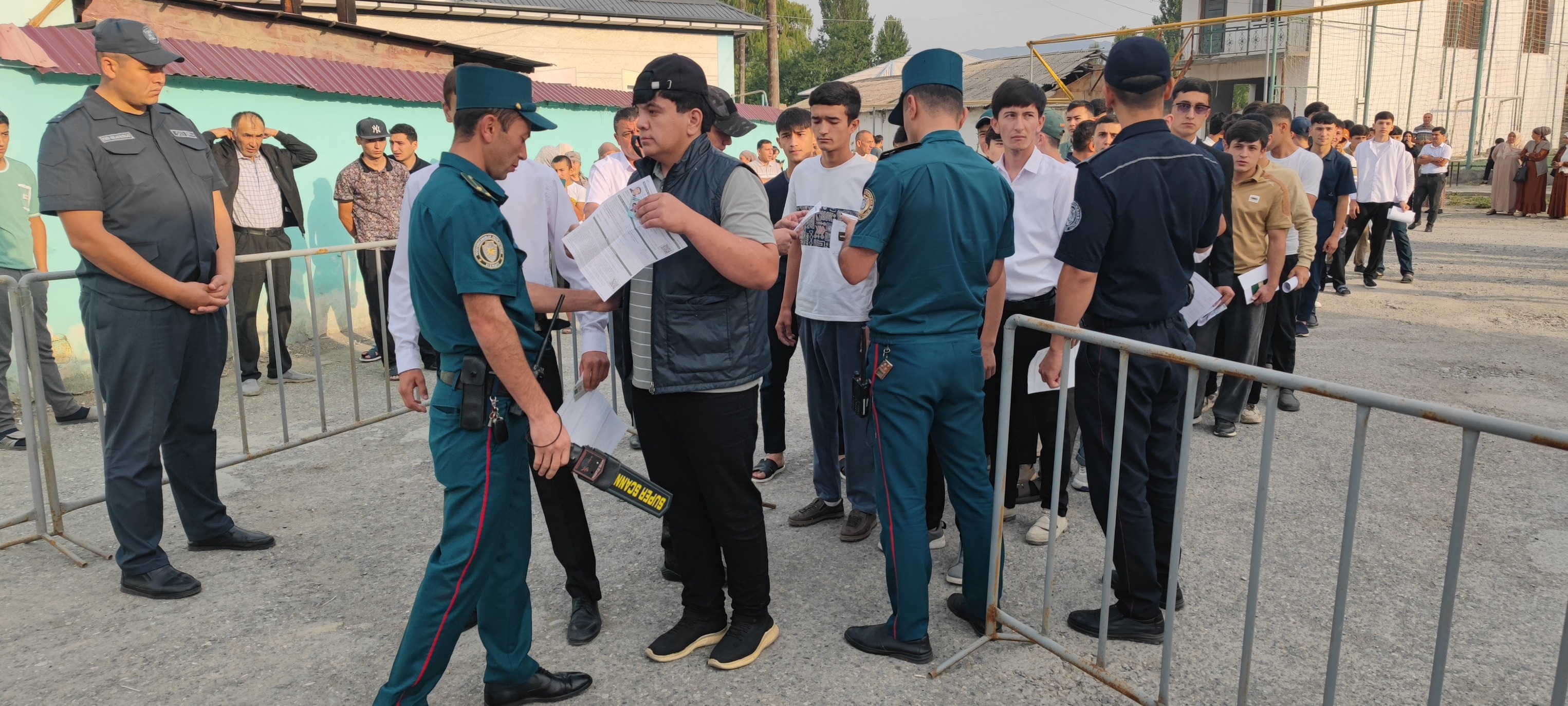 http://api3.fergana.uz/files/151400/news/file-2094236829027815.jpg