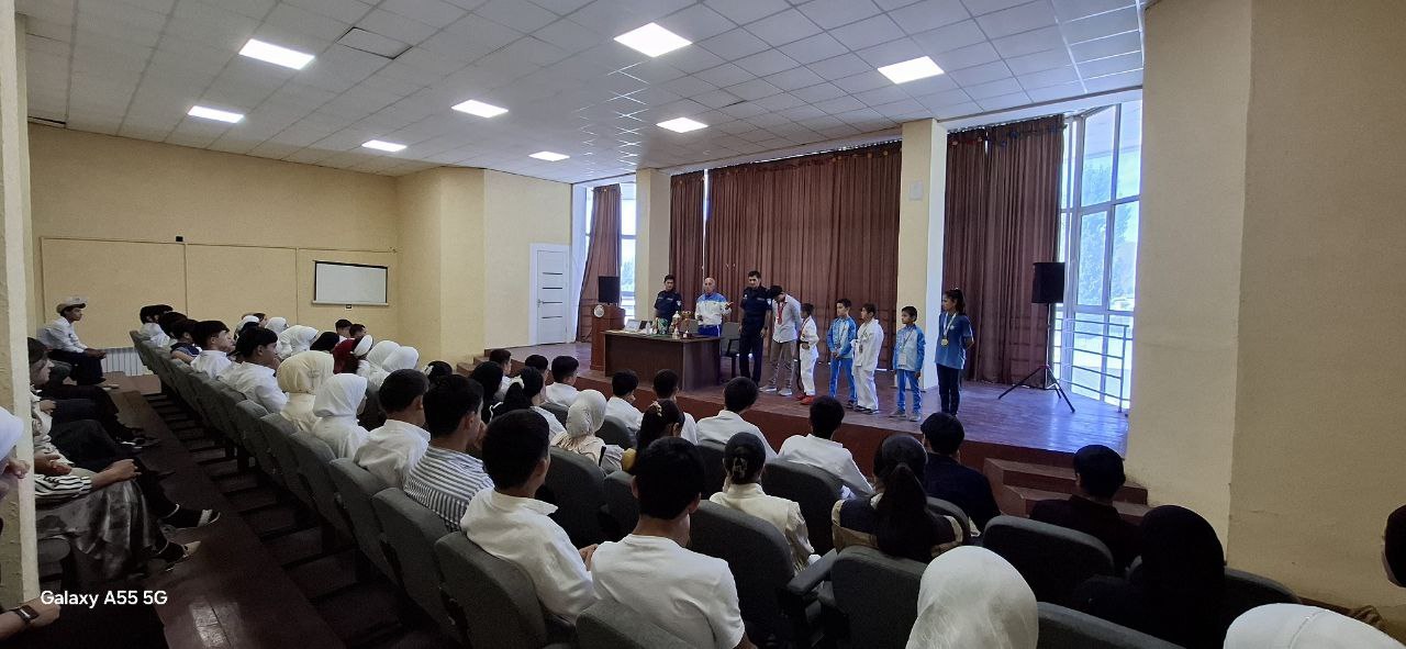 http://api3.fergana.uz/files/151400/news/file-2100532541711740.jpg
