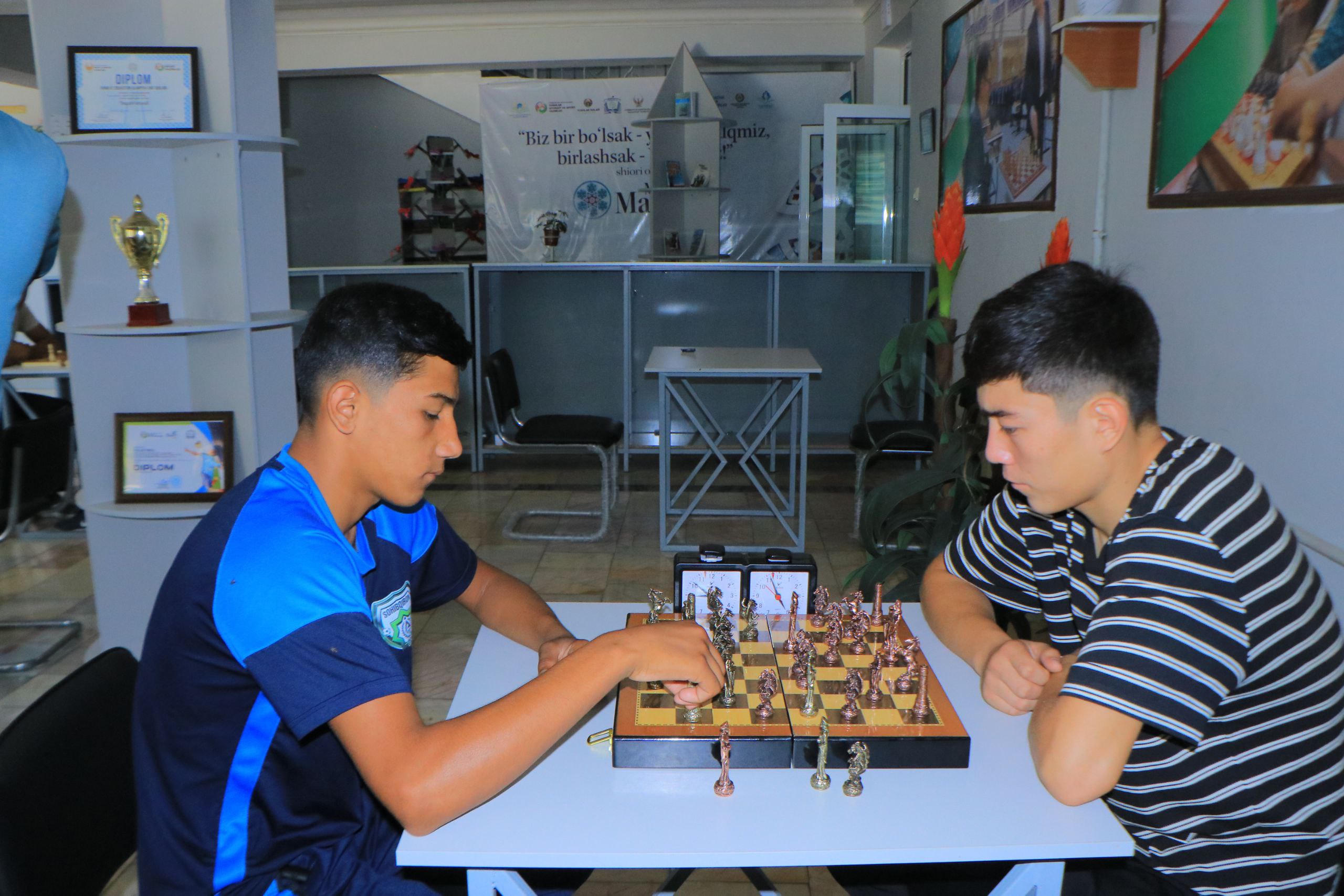 http://api3.fergana.uz/files/151600/news/file-2095159588317485.jpg