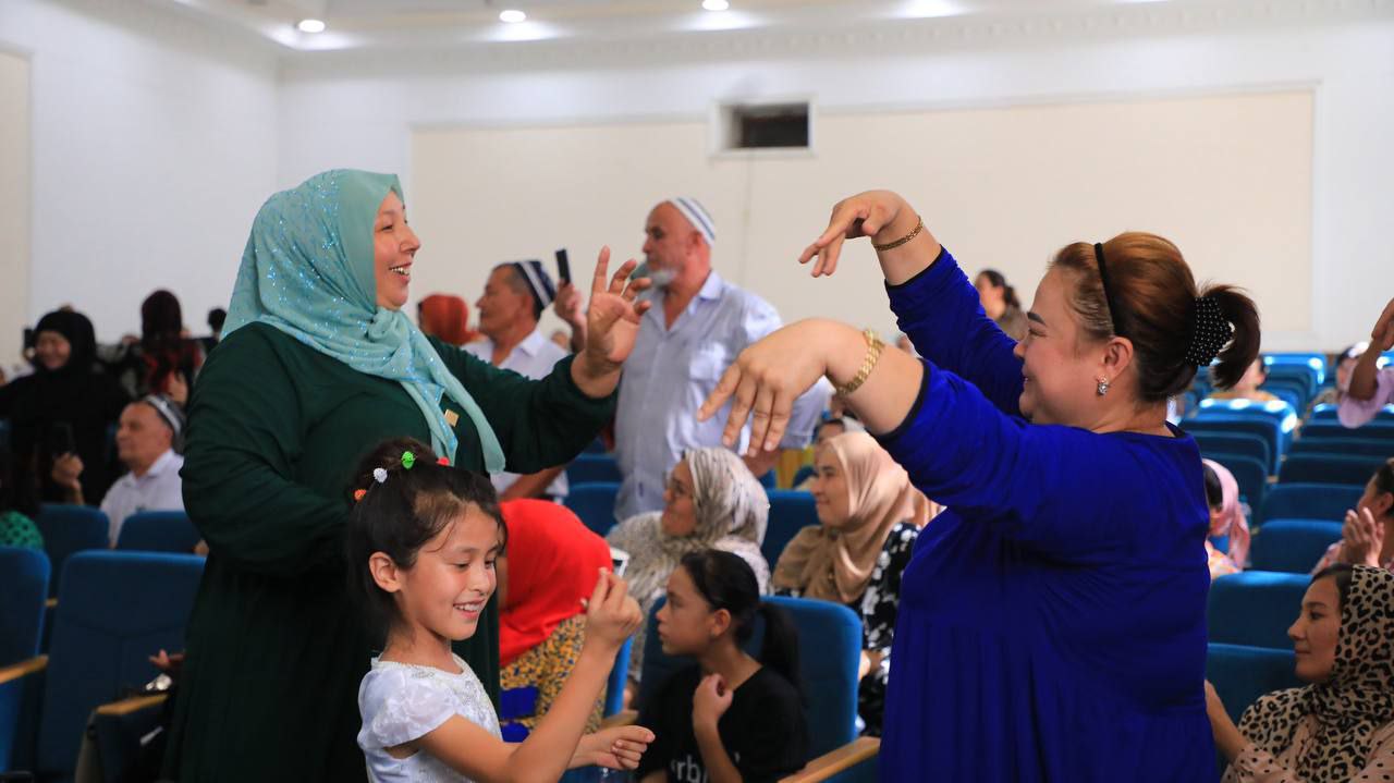 http://api3.fergana.uz/files/151600/news/file-2096588292750270.jpg