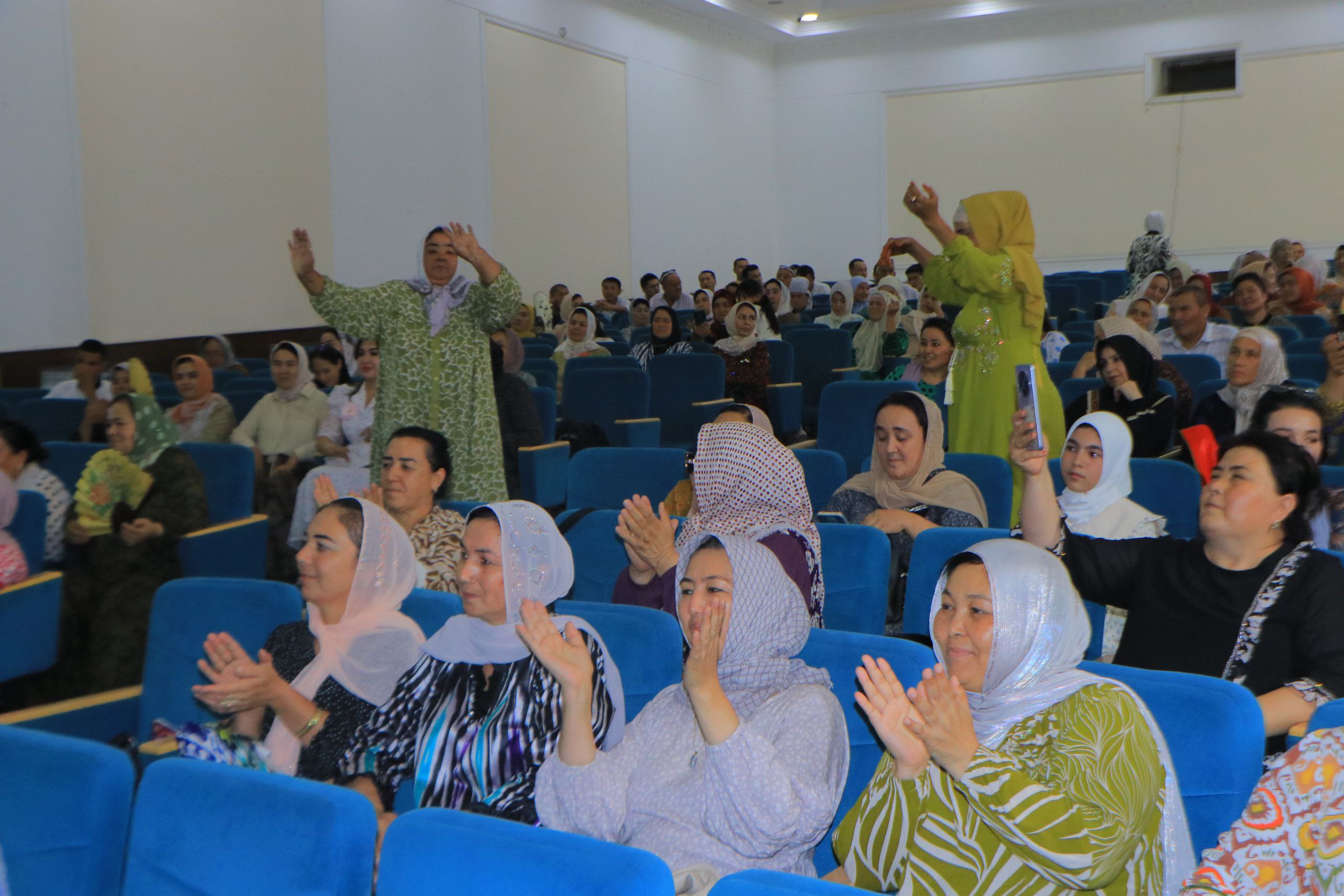 http://api3.fergana.uz/files/151600/news/file-2096588292752660.jpg
