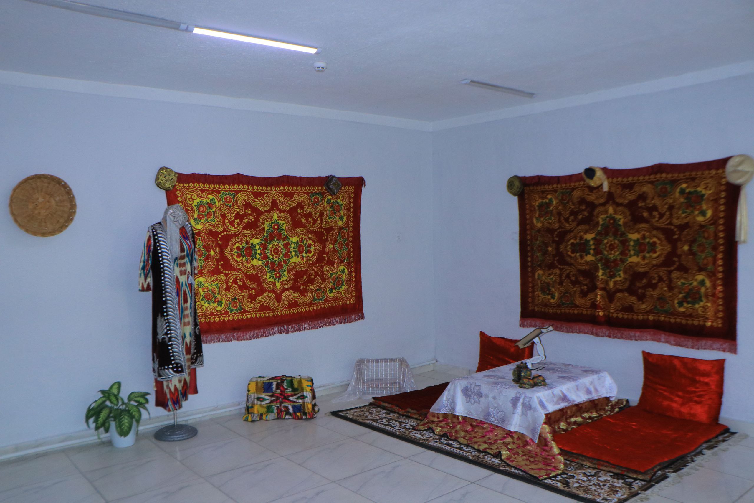 http://api3.fergana.uz/files/151600/news/file-2100106056063320.jpg