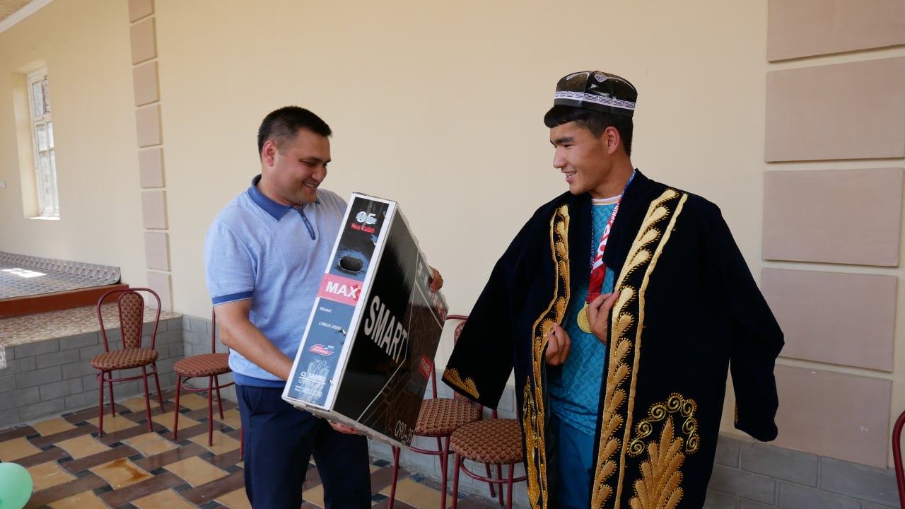 http://api3.fergana.uz/files/151800/news/file-2091537699781225.jpg