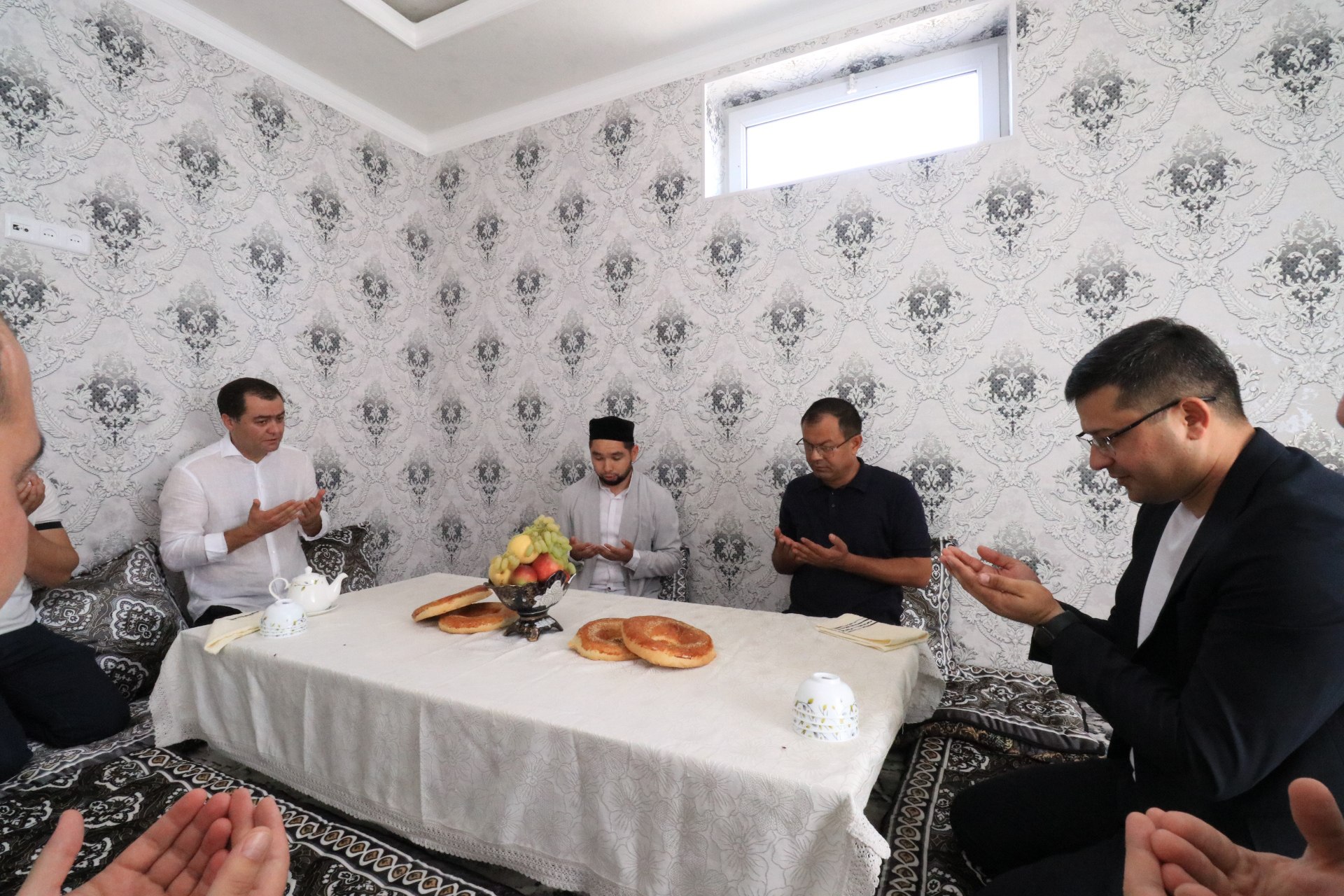 http://api3.fergana.uz/files/151900/news/file-2099265937743135.jpg