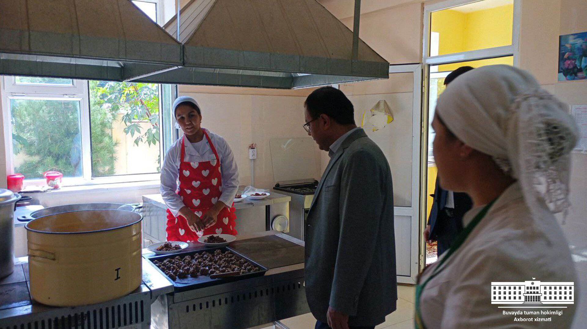 http://api3.fergana.uz/files/151900/news/file-2100295832091760.jpg