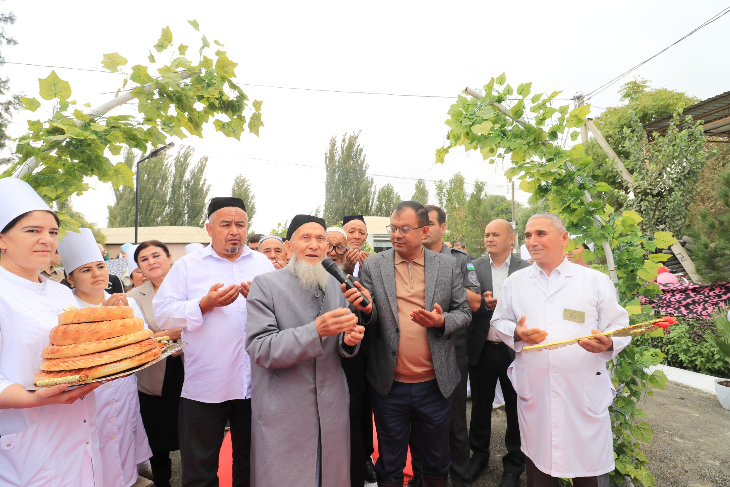 http://api3.fergana.uz/files/151900/news/file-2101142359045180.jpg