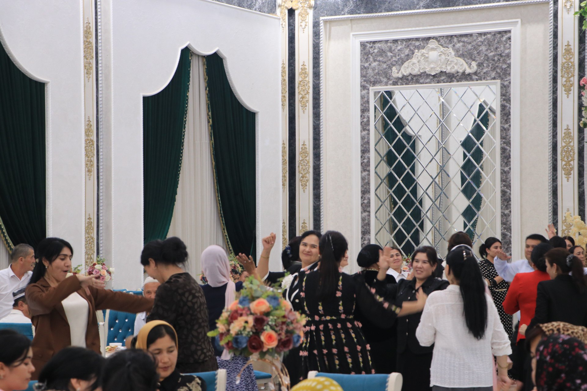 http://api3.fergana.uz/files/151900/news/file-2102492399028720.jpg