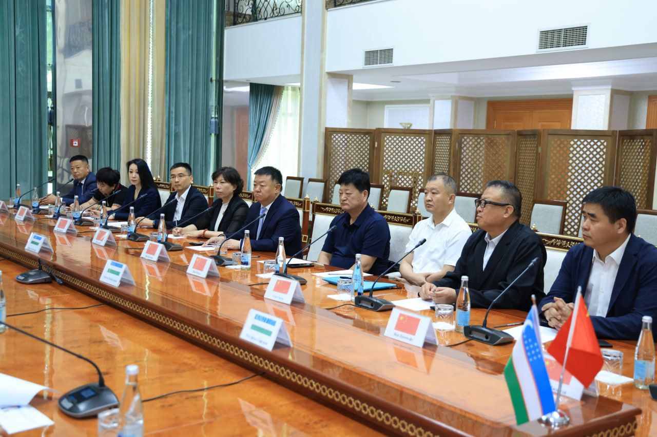https://api3.fergana.uz/files/150000/news/news_1747903044467.jpg