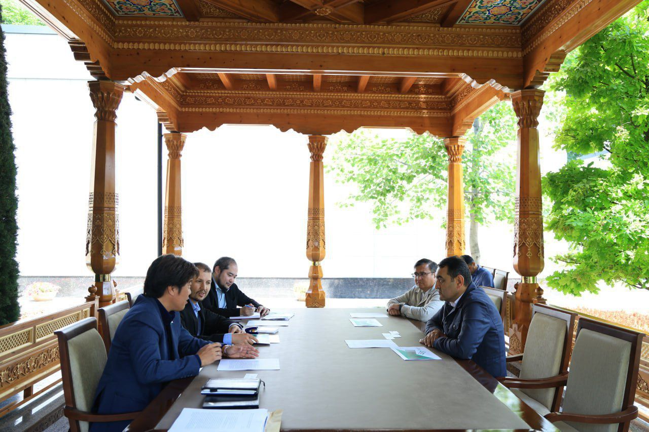 https://api3.fergana.uz/files/150000/news/news_1748776555721.jpg