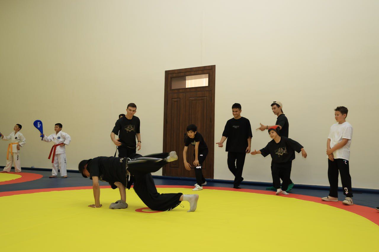 https://api3.fergana.uz/files/150000/news/news_1749123543805.jpg