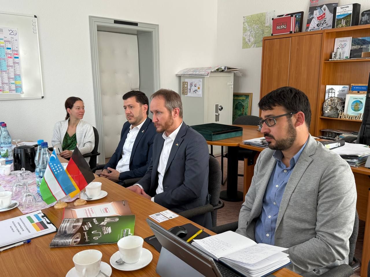 https://api3.fergana.uz/files/150000/news/news_1749532303559.jpg