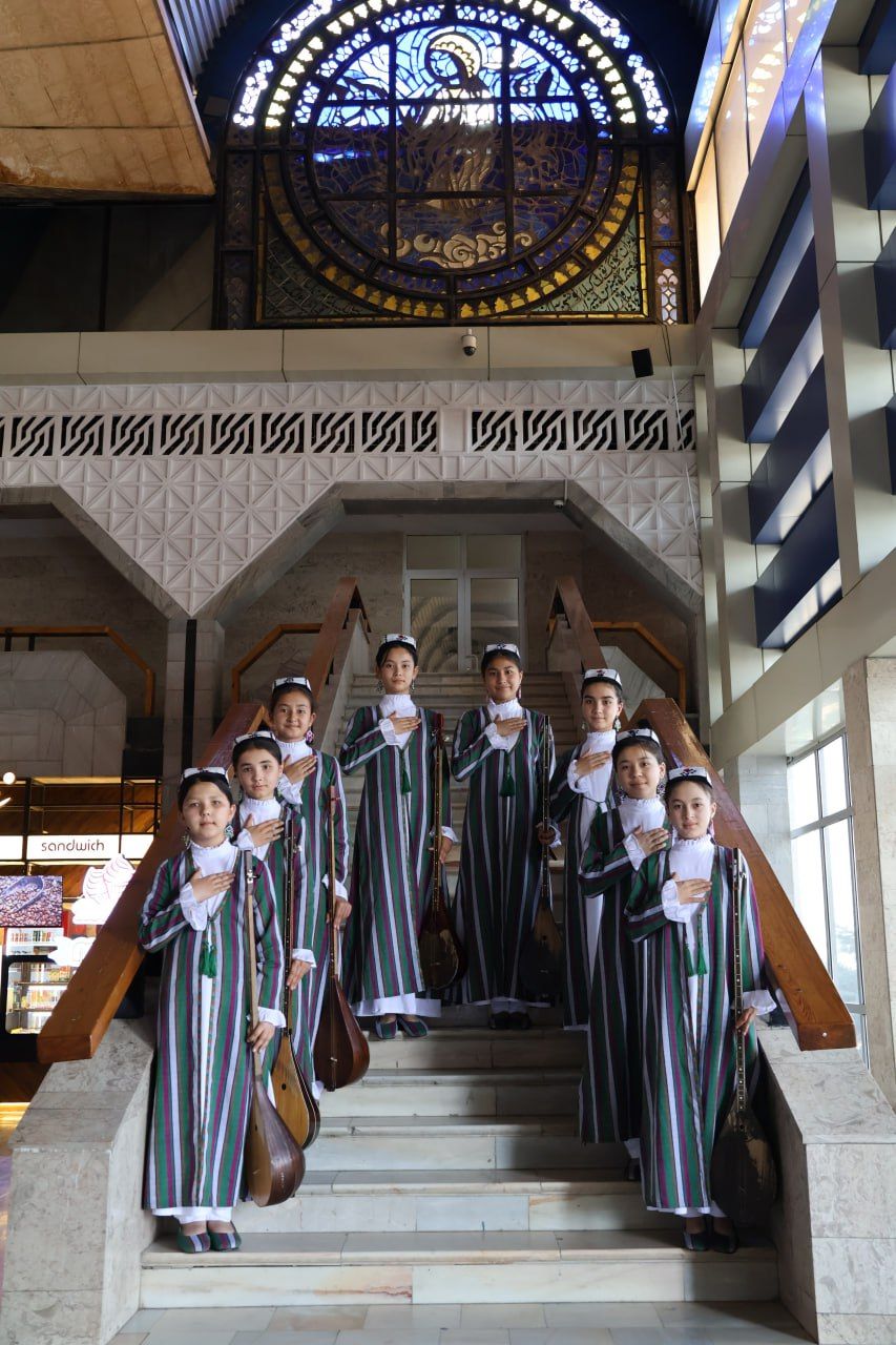 https://api3.fergana.uz/files/150000/news/news_1750154381805.jpg