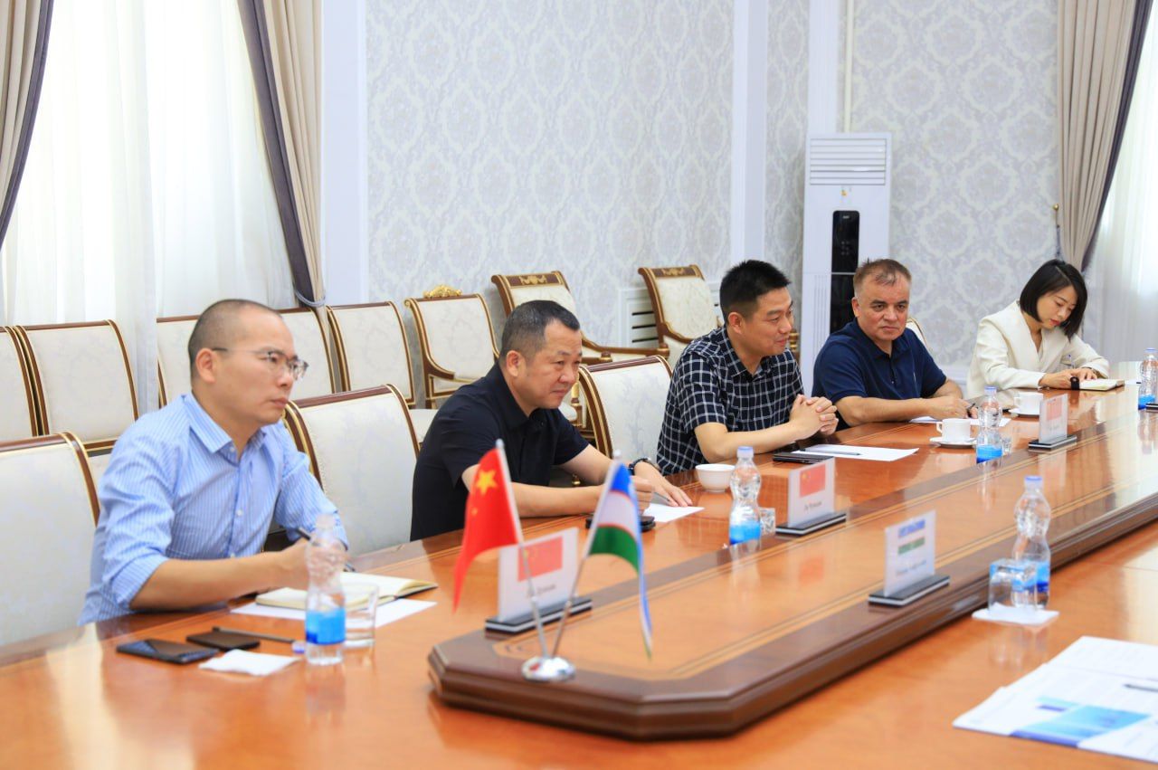 https://api3.fergana.uz/files/150000/news/news_1750750328222.jpg