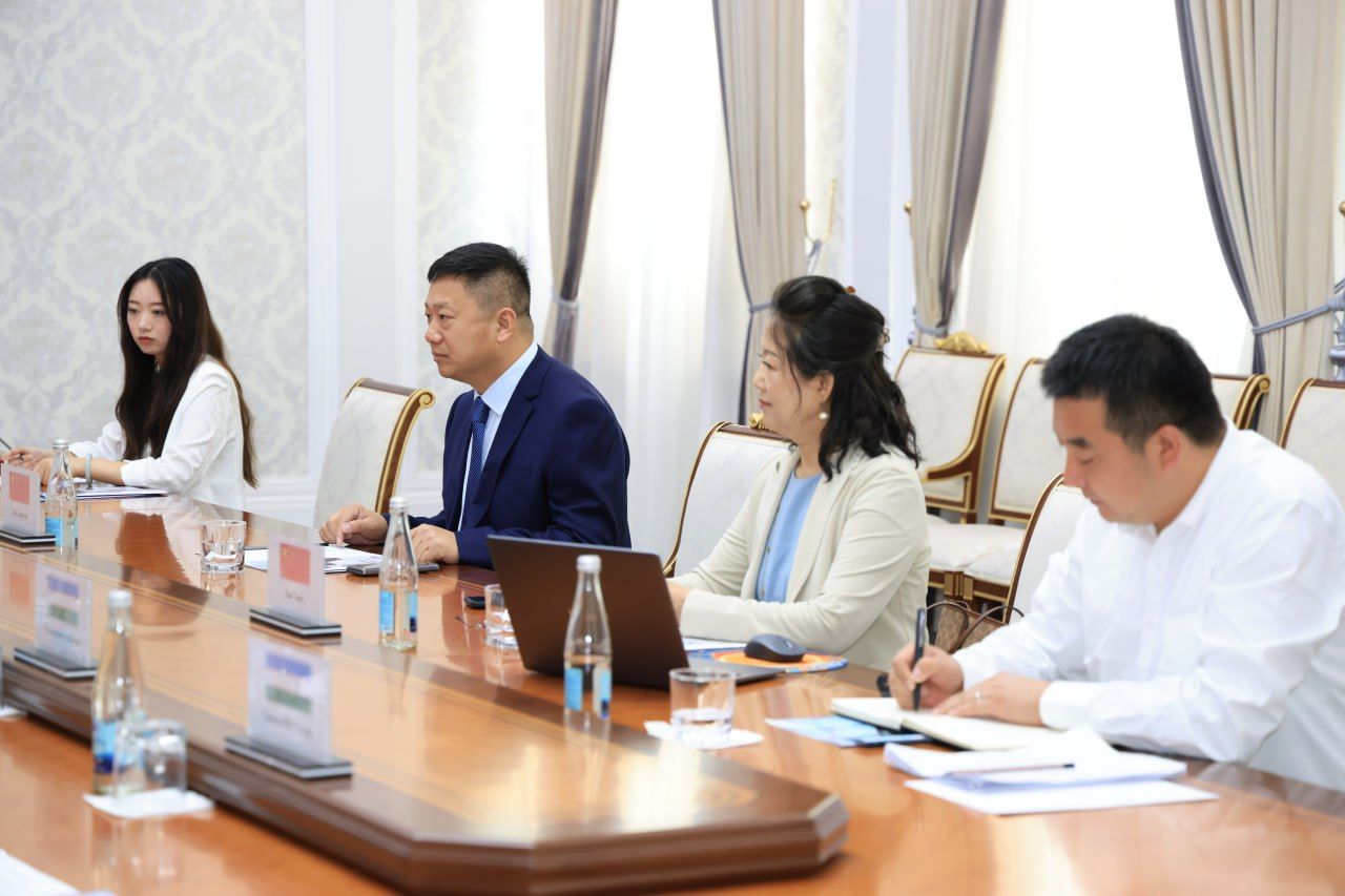 https://api3.fergana.uz/files/150000/news/news_1751891458990.jpg