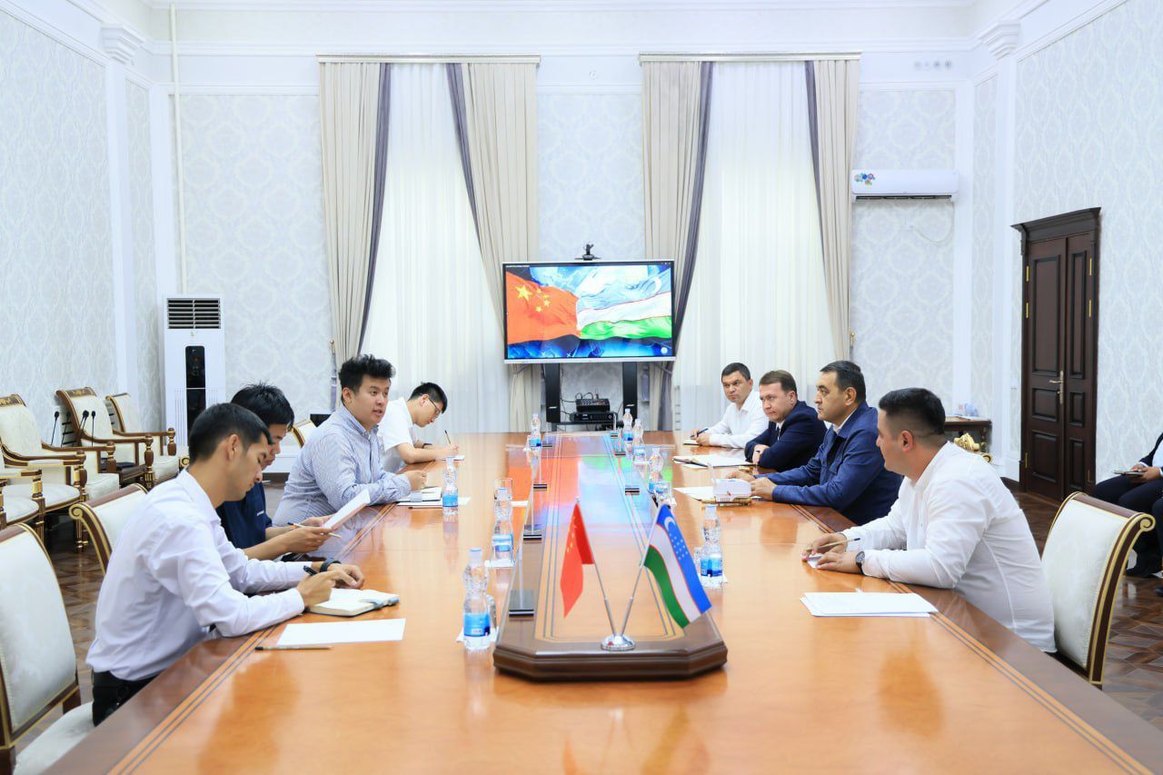 https://api3.fergana.uz/files/150000/news/news_1755191956893.jpg