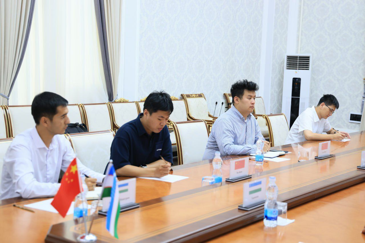 https://api3.fergana.uz/files/150000/news/news_1755191962697.jpg