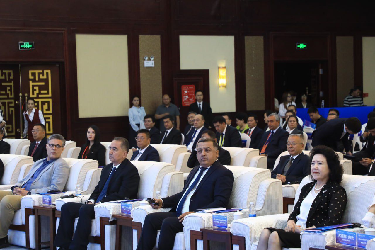https://api3.fergana.uz/files/150000/news/news_1755369585869.jpg