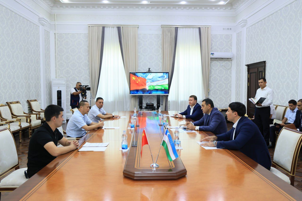 https://api3.fergana.uz/files/150000/news/news_1755584454420.jpg