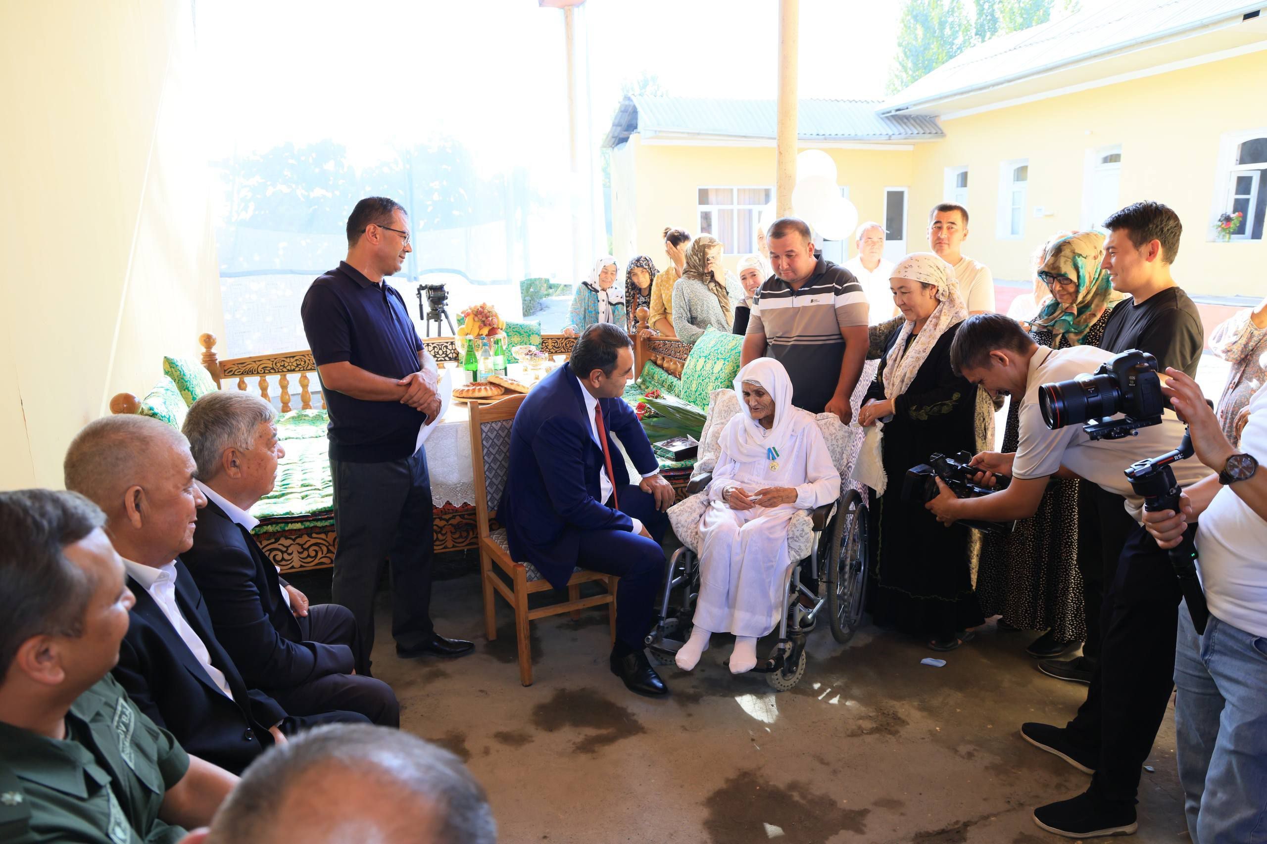 https://api3.fergana.uz/files/150000/news/news_1756391047408.jpg