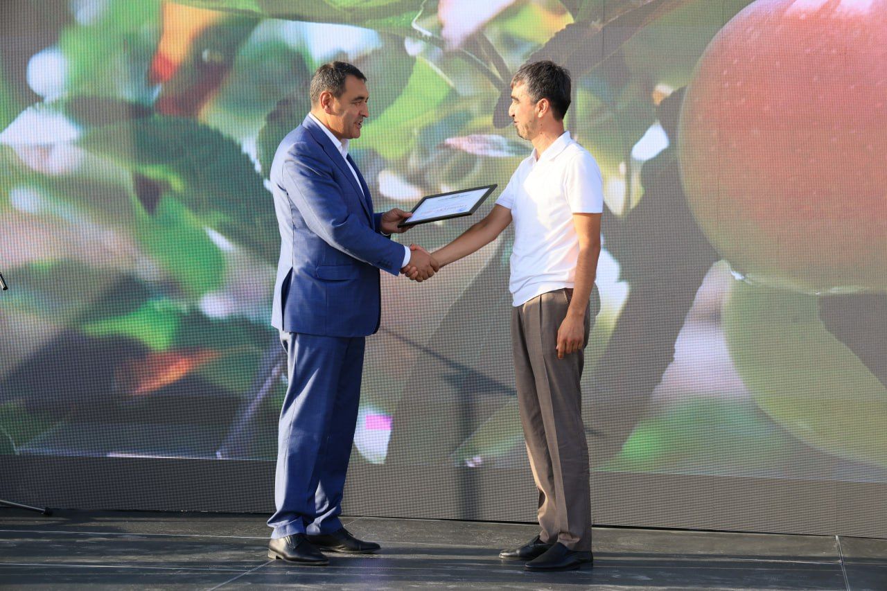 https://api3.fergana.uz/files/150000/news/news_1756570062823.jpg