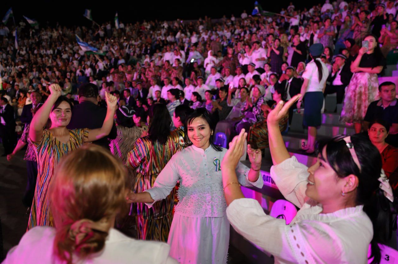 https://api3.fergana.uz/files/150000/news/news_1756705531542.jpg
