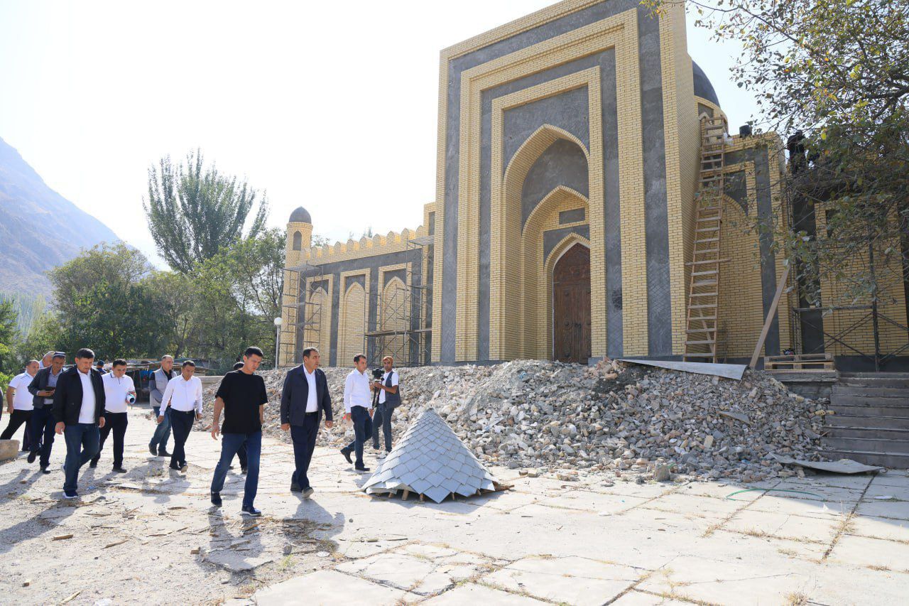 https://api3.fergana.uz/files/150000/news/news_1757156233309.jpg