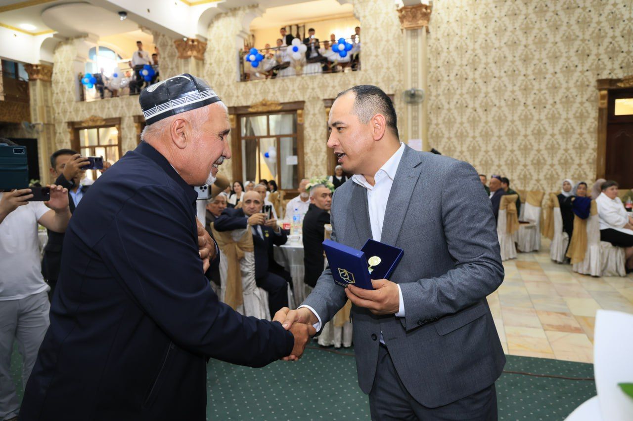 https://api3.fergana.uz/files/150000/news/news_1759240140373.jpg