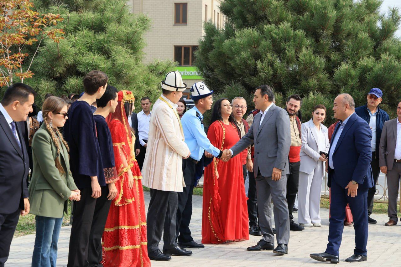 https://api3.fergana.uz/files/150000/news/news_1759391946360.jpg