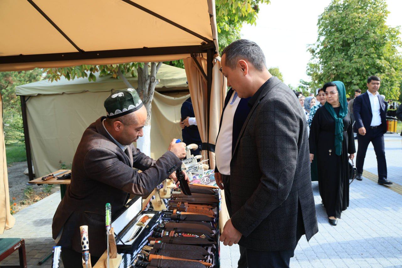 https://api3.fergana.uz/files/150000/news/news_1759391955095.jpg