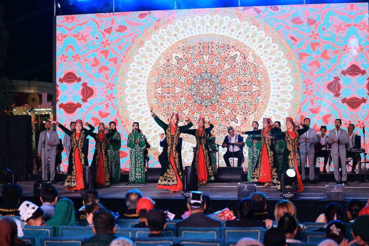 https://api3.fergana.uz/files/150000/news/news_1759421149356.jpg