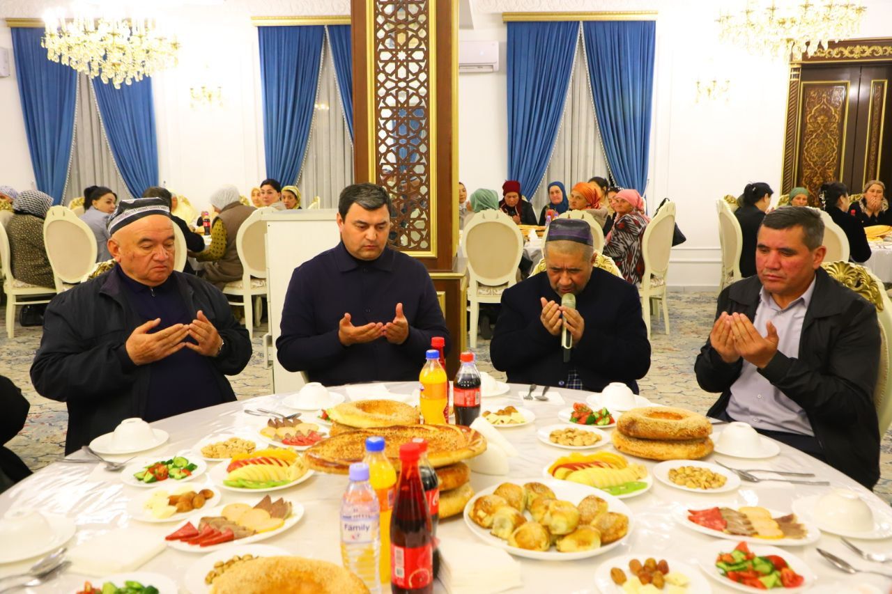 https://api3.fergana.uz/files/150400/news/news_1742929978857.jpg
