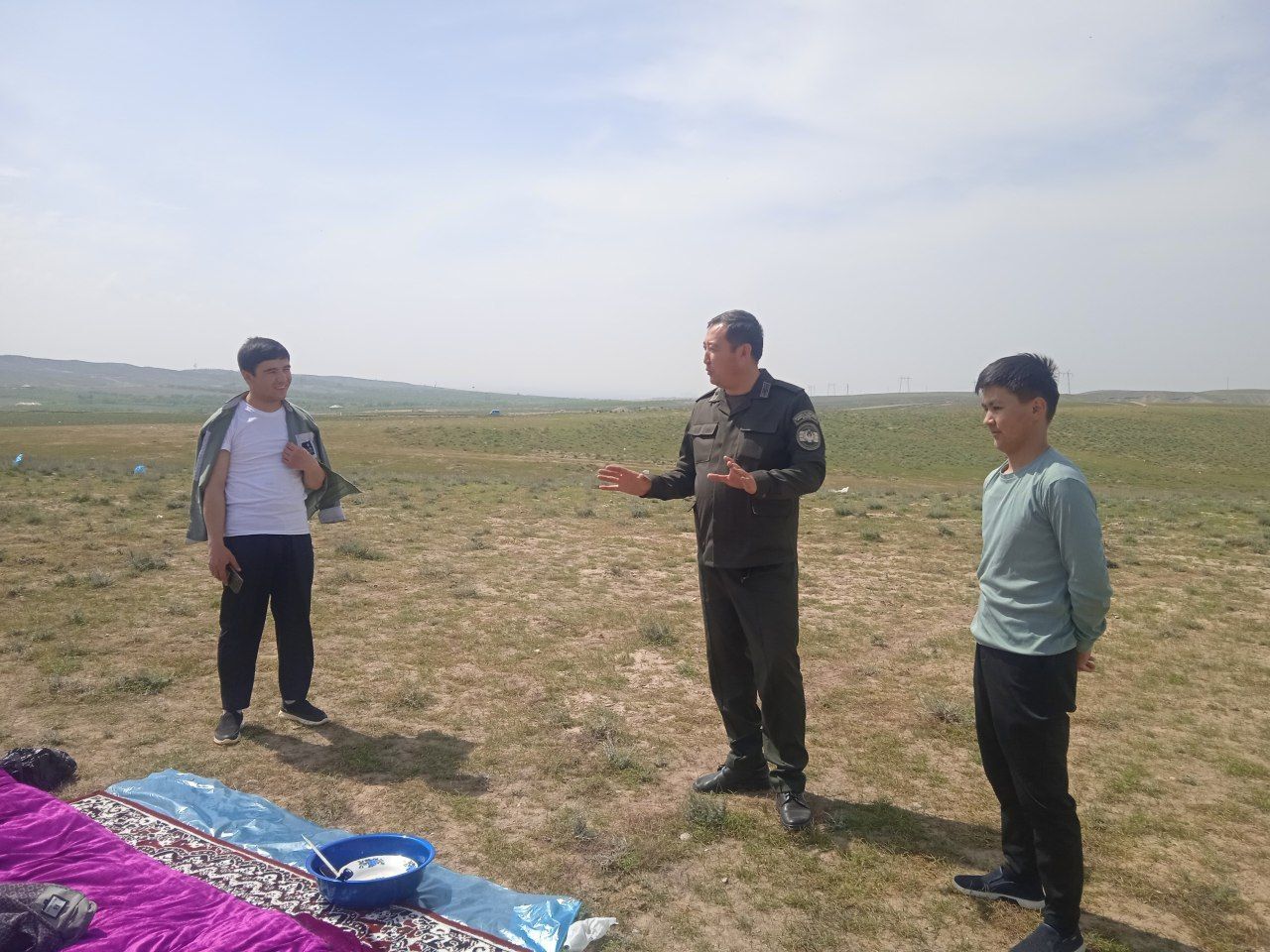 https://api3.fergana.uz/files/150400/news/news_1744658090243.jpg