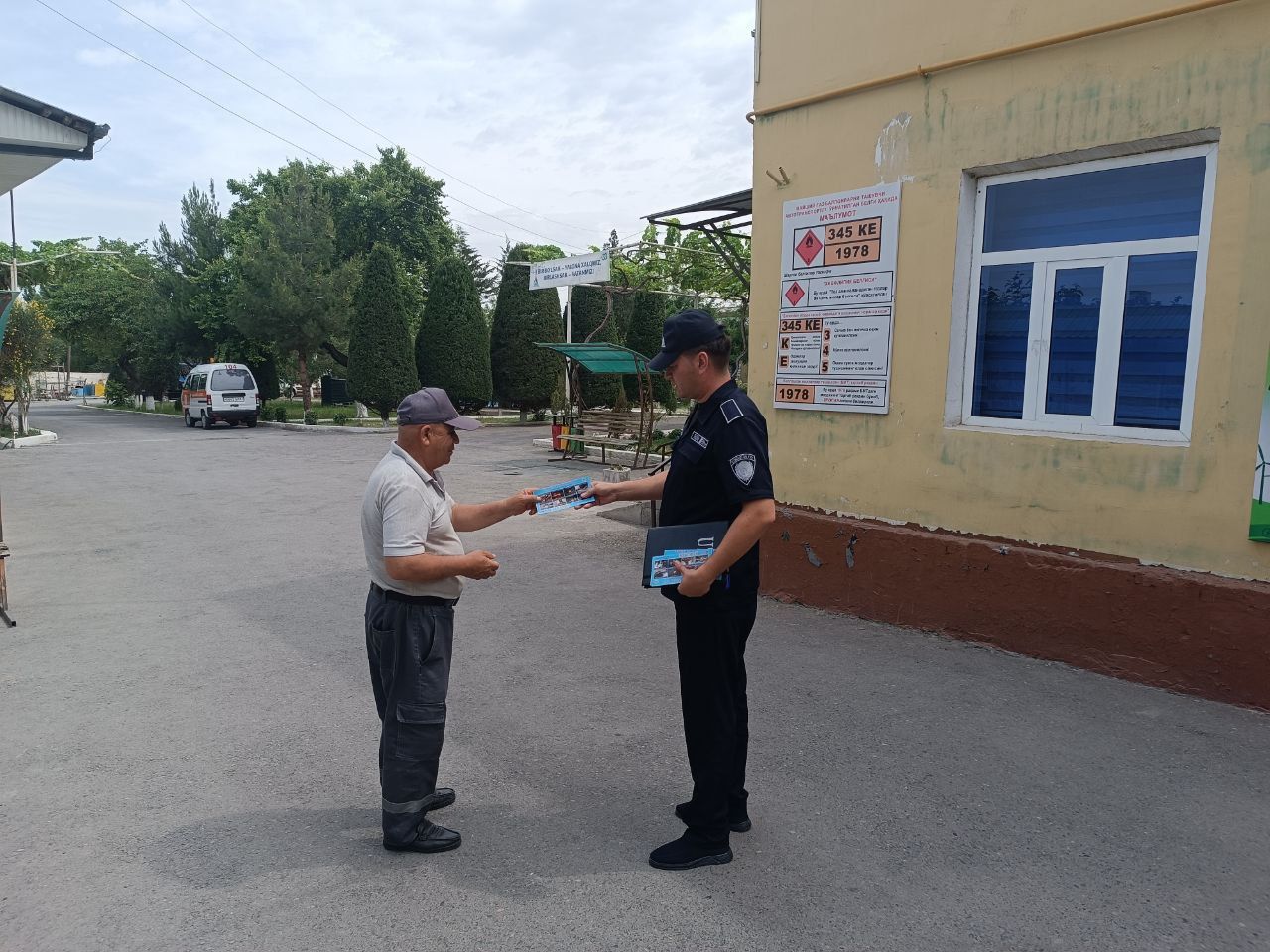 https://api3.fergana.uz/files/150400/news/news_1748243372984.jpg