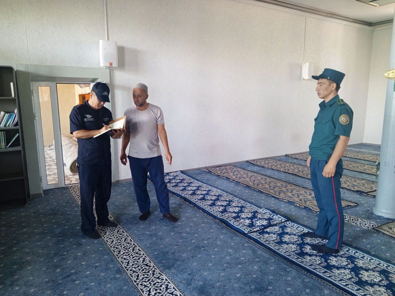 https://api3.fergana.uz/files/150400/news/news_1749117585506.jpg