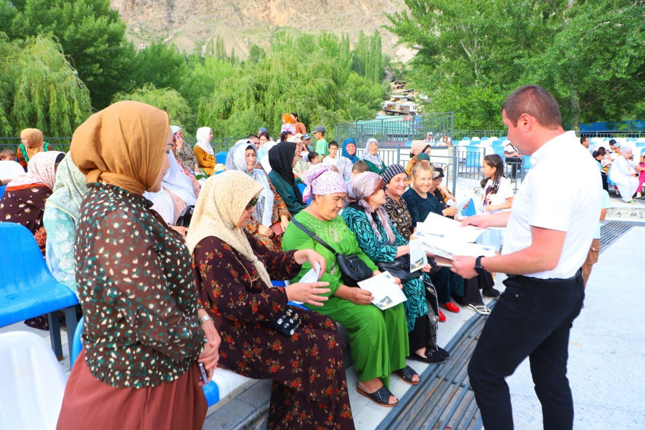 https://api3.fergana.uz/files/150400/news/news_1749546587062.jpg