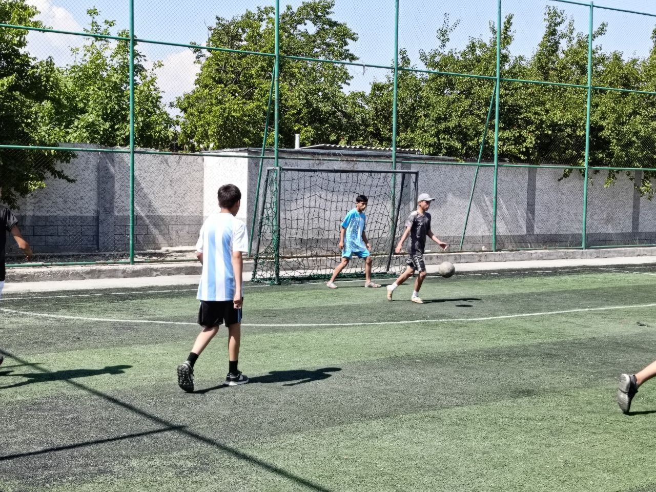 https://api3.fergana.uz/files/150400/news/news_1750303275354.jpg
