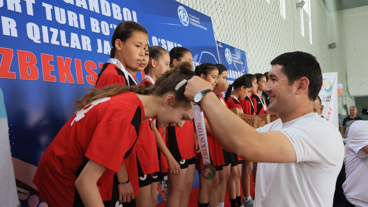 https://api3.fergana.uz/files/150400/news/news_1751352990228.jpg
