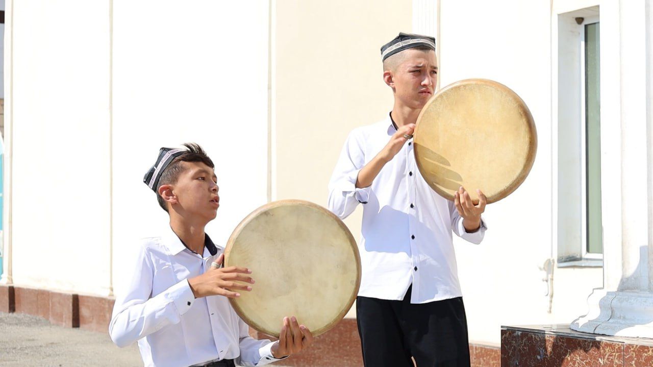 https://api3.fergana.uz/files/150400/news/news_1753080830752.jpg