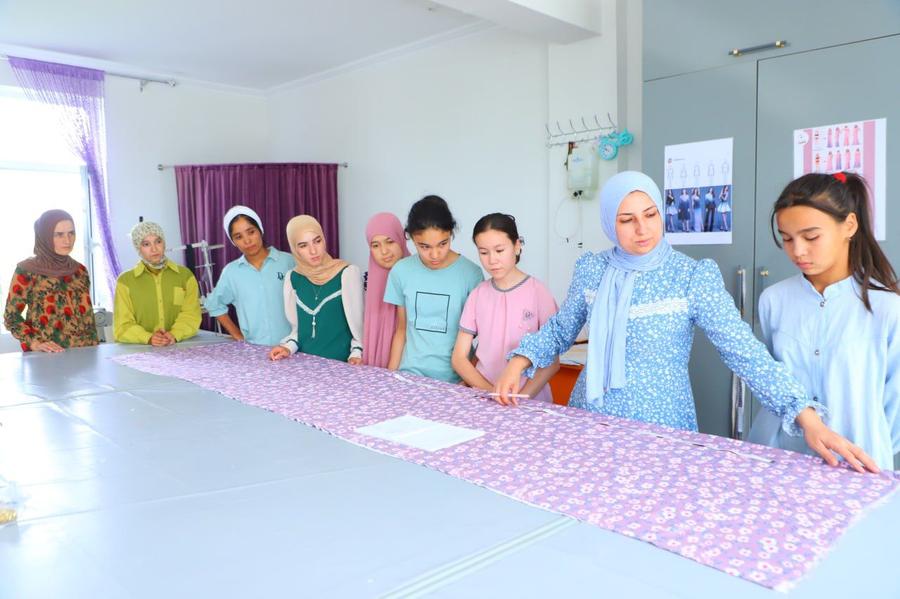 https://api3.fergana.uz/files/150400/news/news_1753185328799.jpg