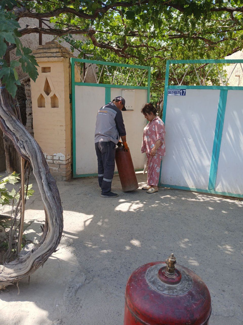 https://api3.fergana.uz/files/151200/news/news_1748512523728.jpg