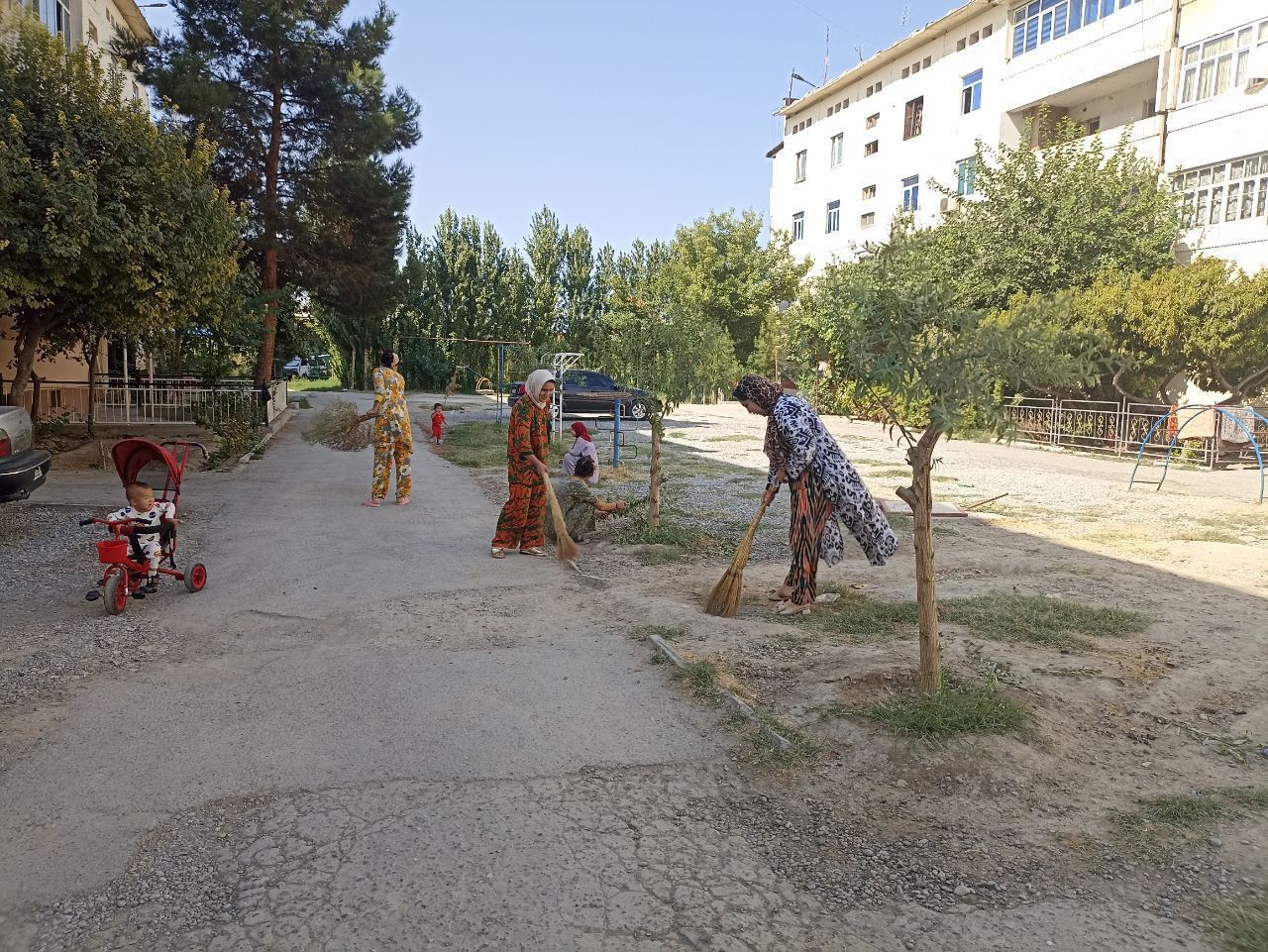 https://api3.fergana.uz/files/151200/news/news_1760710321982.jpg
