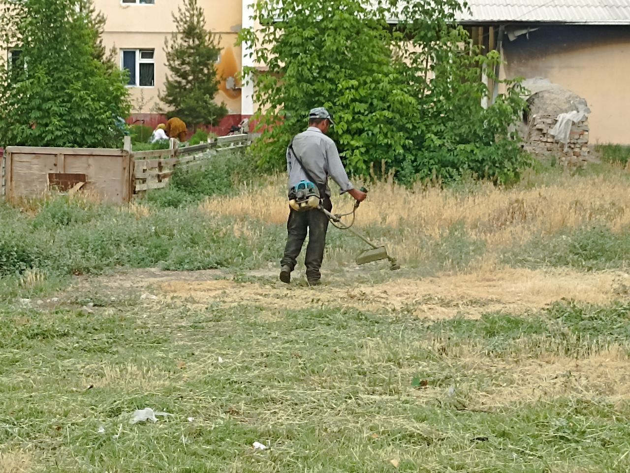 https://api3.fergana.uz/files/151200/news/news_1760710322313.jpg