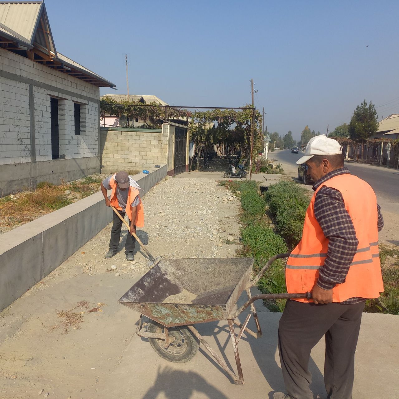 https://api3.fergana.uz/files/151200/news/news_1760711634671.jpg