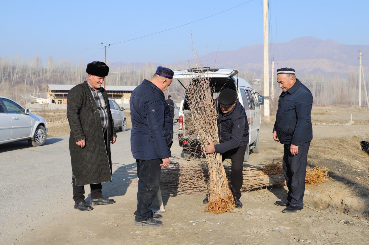 https://api3.fergana.uz/files/151400/news/news_1740372257180.jpg