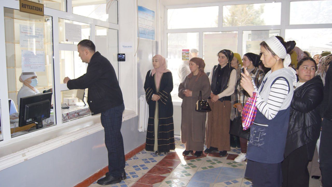 https://api3.fergana.uz/files/151400/news/news_1742039603128.jpg