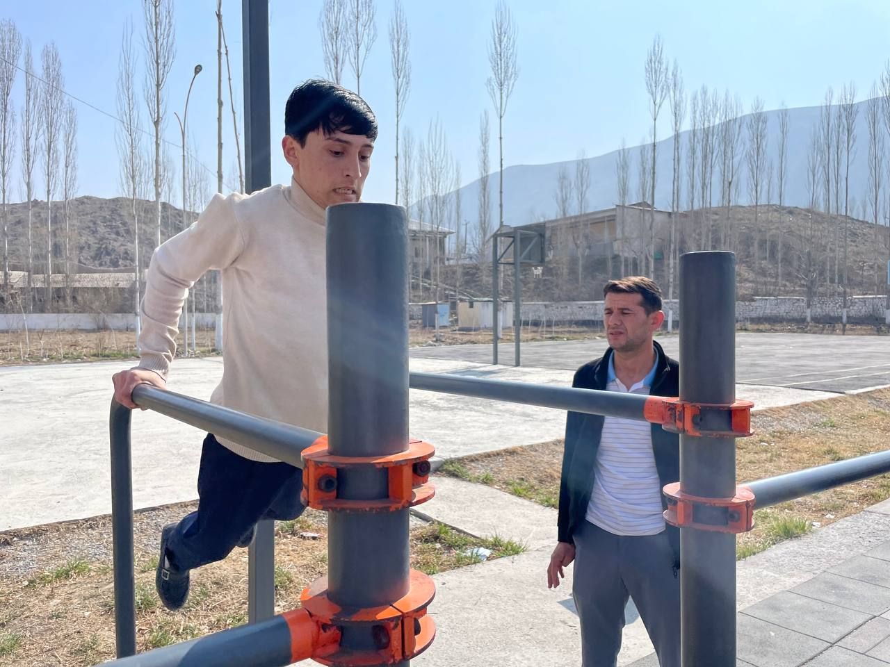 https://api3.fergana.uz/files/151400/news/news_1742040777089.jpg