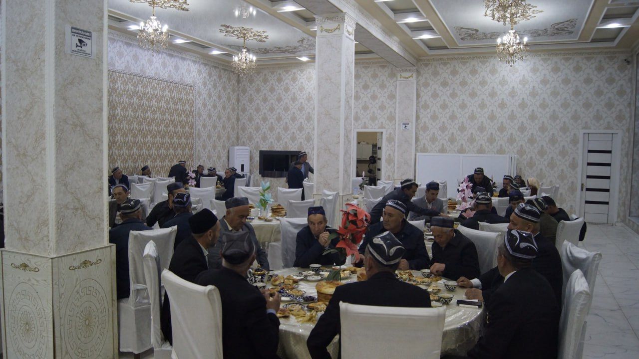 https://api3.fergana.uz/files/151400/news/news_1742210381065.jpg